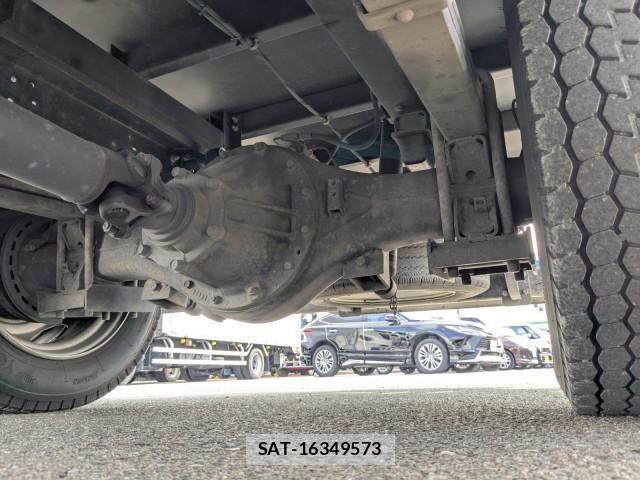 Hino DUTRO 2020-07 2316271-10