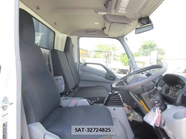 Hino DUTRO 2025-01 2316232-23