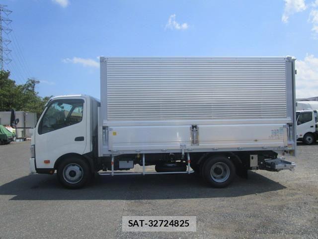 Hino DUTRO 2025-01 2316232-4