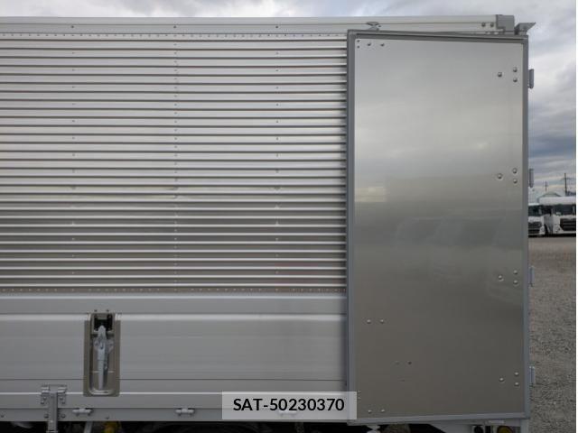 Hino DUTRO 2025-02 2316239-18