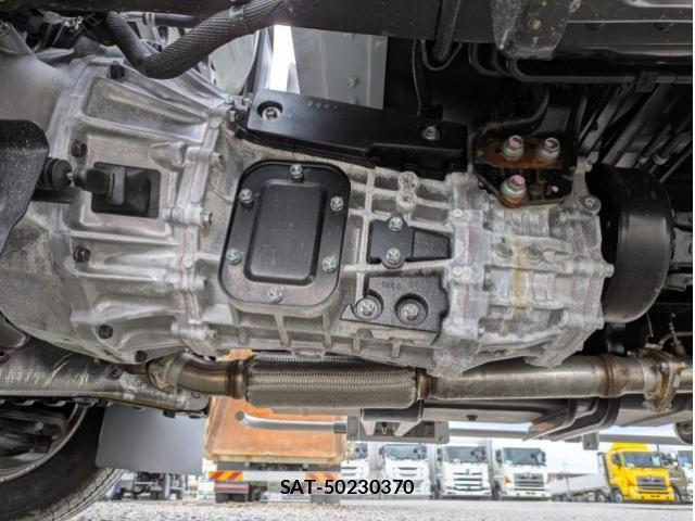 Hino DUTRO 2025-02 2316239-24