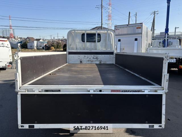 Hino DUTRO 2019-11 2316272-8