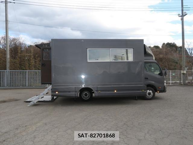 Hino DUTRO 2017-06 2316257-9