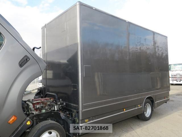 Hino DUTRO 2017-06 2316257-22