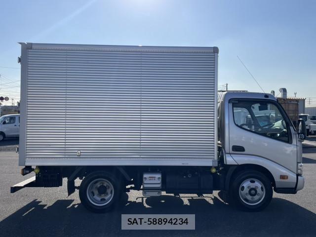 Hino DUTRO 2020-07 2316266-3