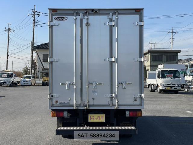 Hino DUTRO 2020-07 2316266-5