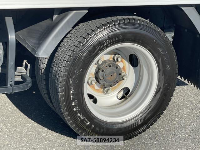 Hino DUTRO 2020-07 2316266-7
