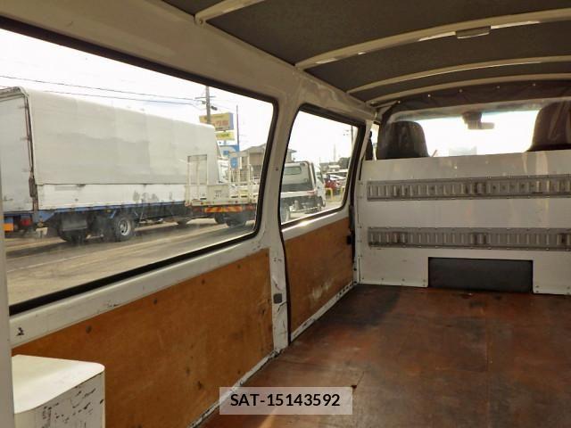 Hino DUTRO 2018-08 2316284-9