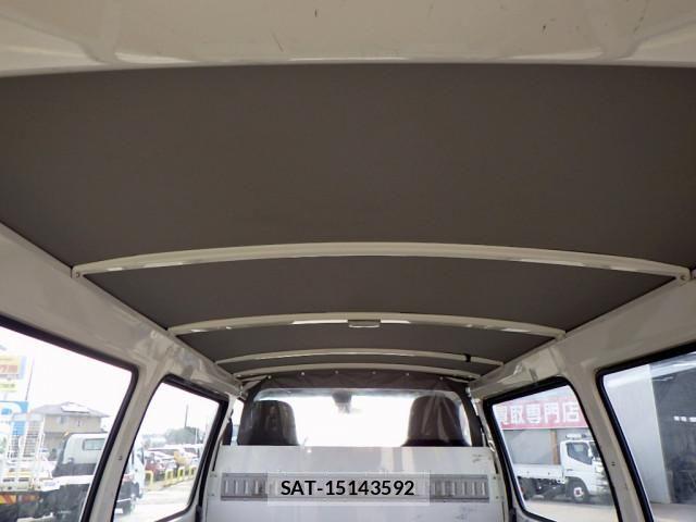 Hino DUTRO 2018-08 2316284-10