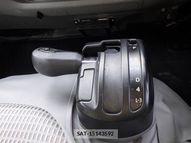 Hino DUTRO 2018-08 2316284-16