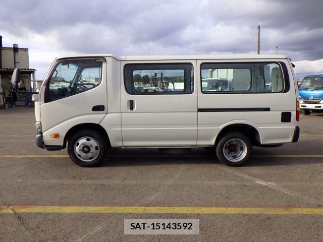 Hino DUTRO 2018-08 2316284-3