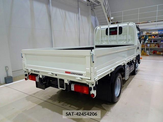 Hino DUTRO 2025-05 2316256-2