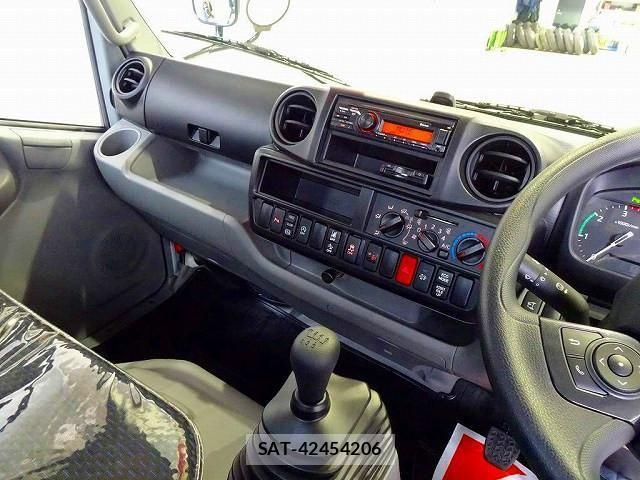 Hino DUTRO 2025-05 2316256-8