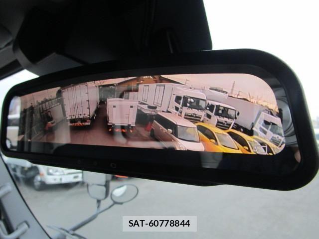 Hino DUTRO 2024-11 2316253-18