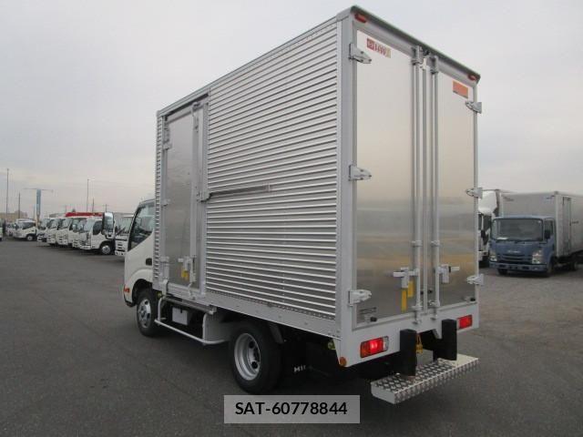 Hino DUTRO 2024-11 2316253-2