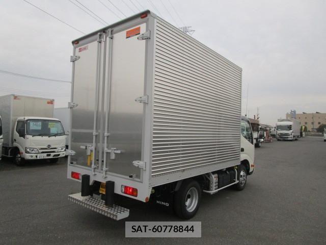 Hino DUTRO 2024-11 2316253-3