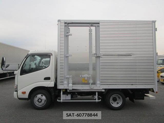 Hino DUTRO 2024-11 2316253-4