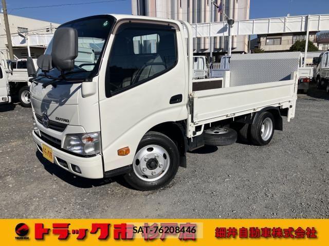 Hino DUTRO 2013-06 2316275-0