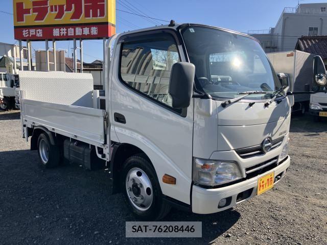 Hino DUTRO 2013-06 2316275-10