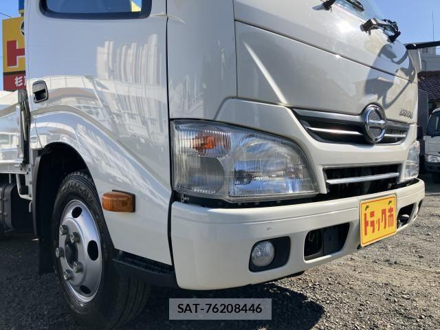 Hino DUTRO 2013-06 2316275-11