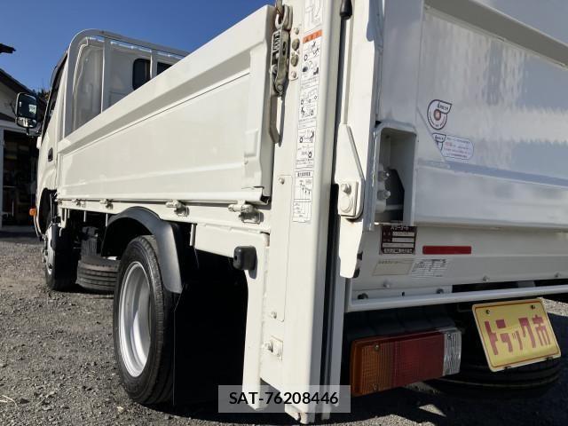 Hino DUTRO 2013-06 2316275-16