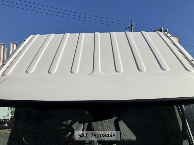 Hino DUTRO 2013-06 2316275-22
