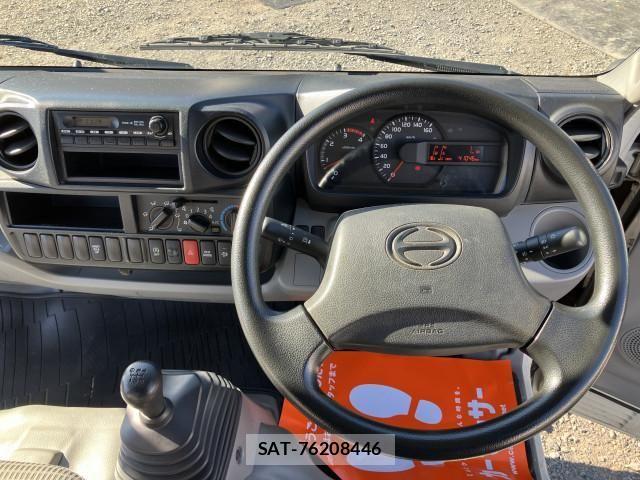 Hino DUTRO 2013-06 2316275-6