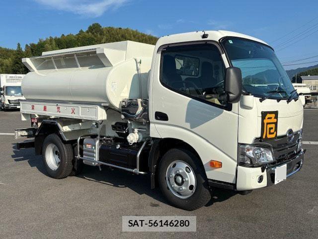 Hino DUTRO 2025-04 2319334-0