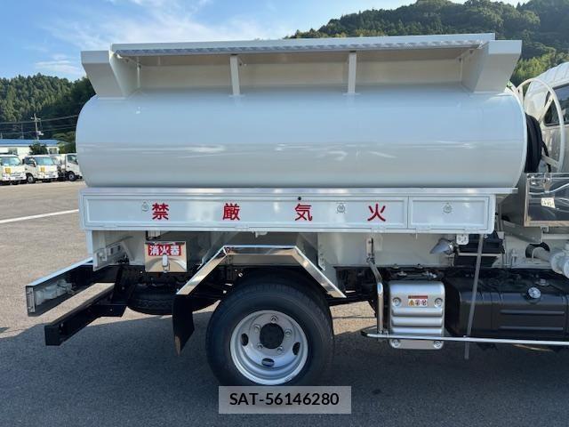 Hino DUTRO 2025-04 2319334-10