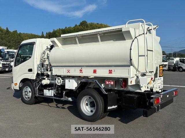 Hino DUTRO 2025-04 2319334-1
