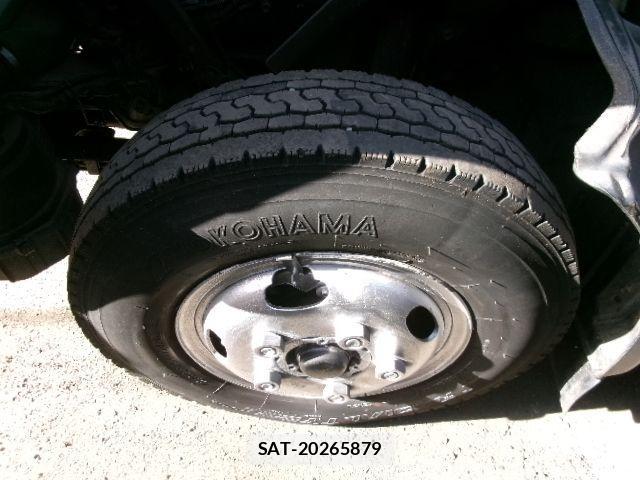 Hino DUTRO 2012-03 2347811-27