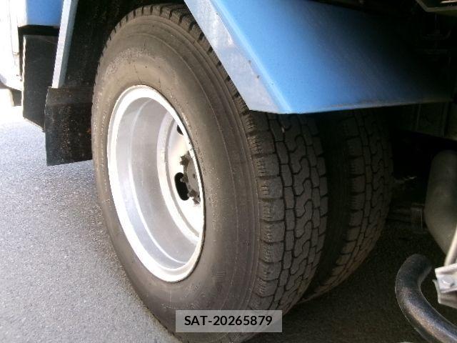 Hino DUTRO 2012-03 2347811-28