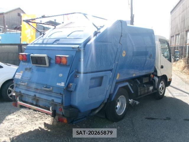 Hino DUTRO 2012-03 2347811-3