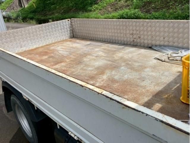 Hino DUTRO 2015-06 2385672-5