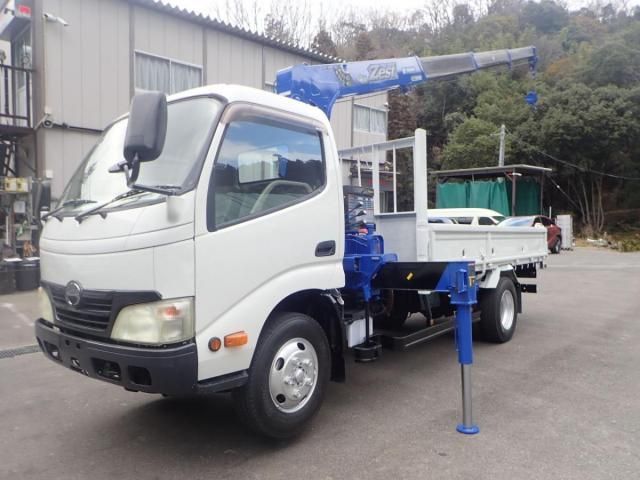 Hino DUTRO 2011-01 2385645-0