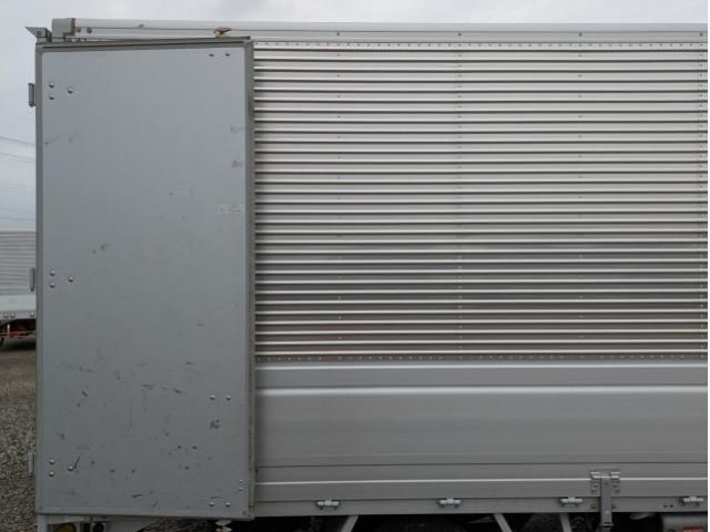 Hino DUTRO 2023-12 2385619-24