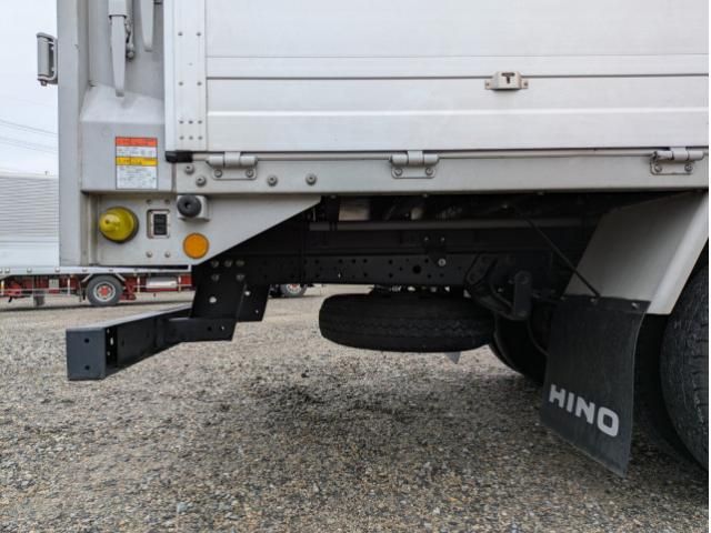Hino DUTRO 2023-12 2385619-26