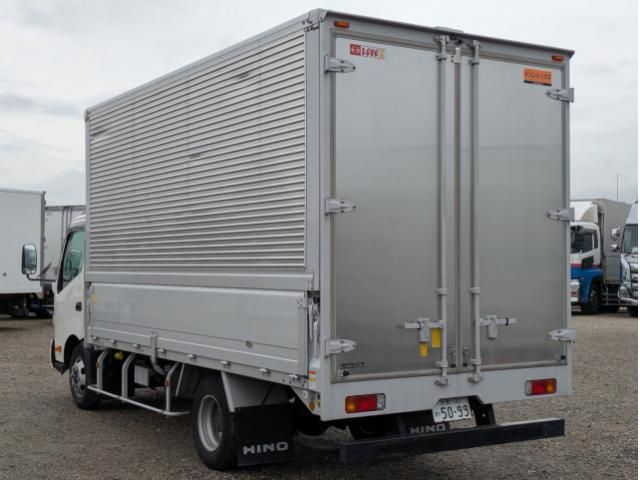 Hino DUTRO 2023-12 2385619-3