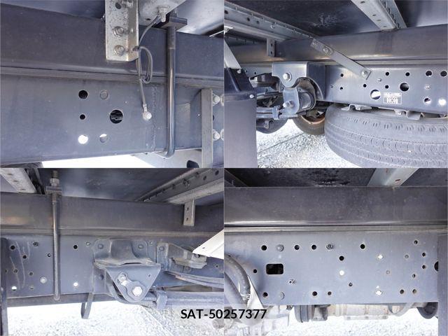 Hino DUTRO 2018-10 2400175-15