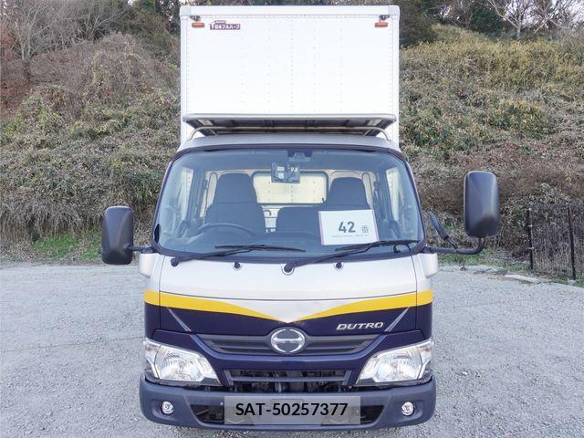 Hino DUTRO 2018-10 2400175-1