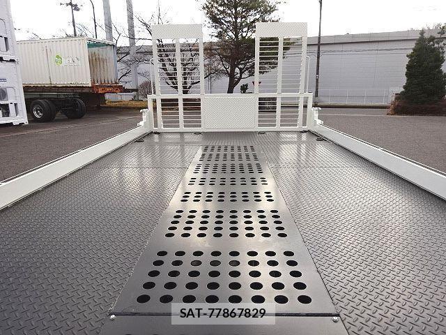 Hino DUTRO 2025-05 2485933-13