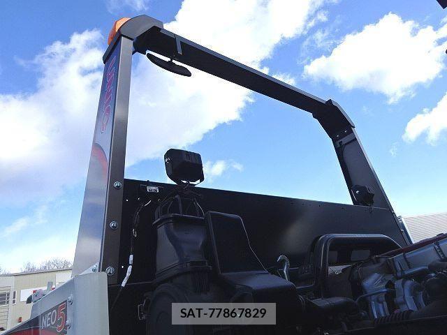 Hino DUTRO 2025-05 2485933-25