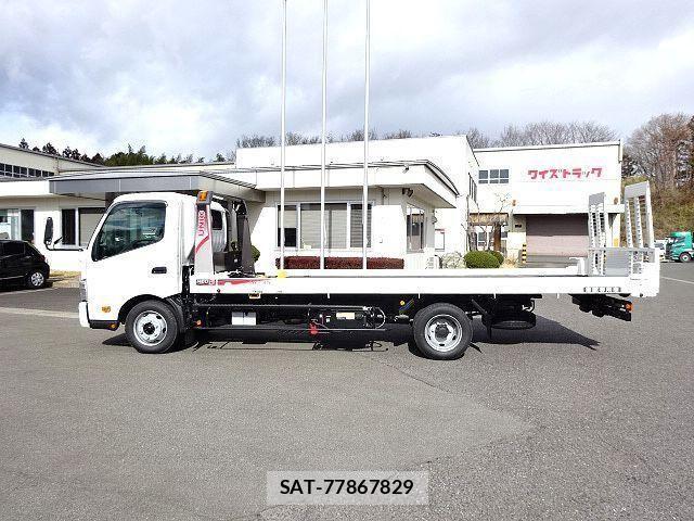 Hino DUTRO 2025-05 2485933-3