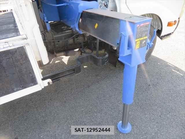 Hino DUTRO 2011-12 2663677-27