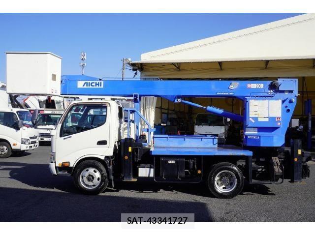 Hino DUTRO 2013-09 2663643-2