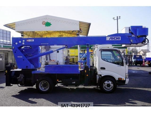 Hino DUTRO 2013-09 2663643-4