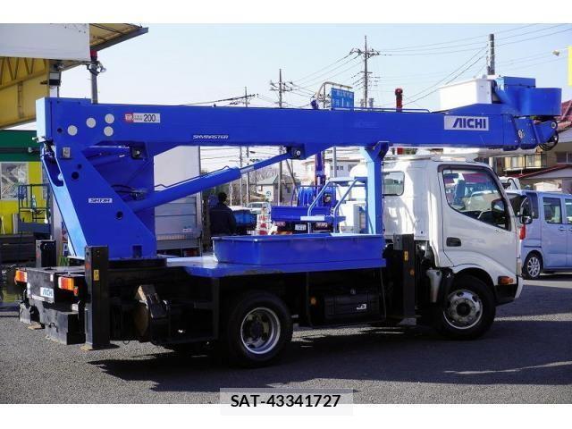 Hino DUTRO 2013-09 2663643-7