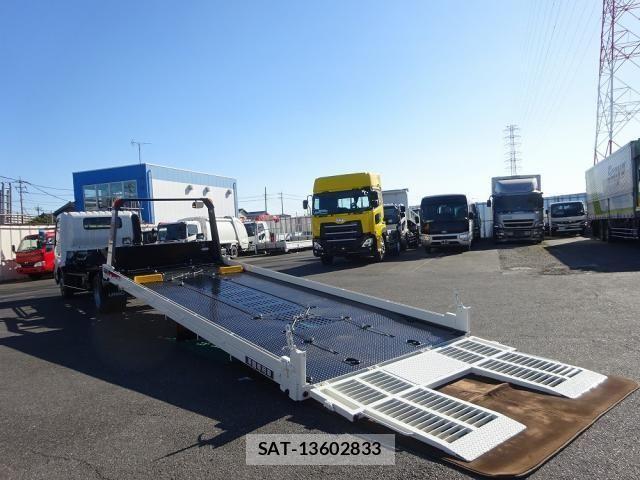 Hino DUTRO 2025-05 2663621-1