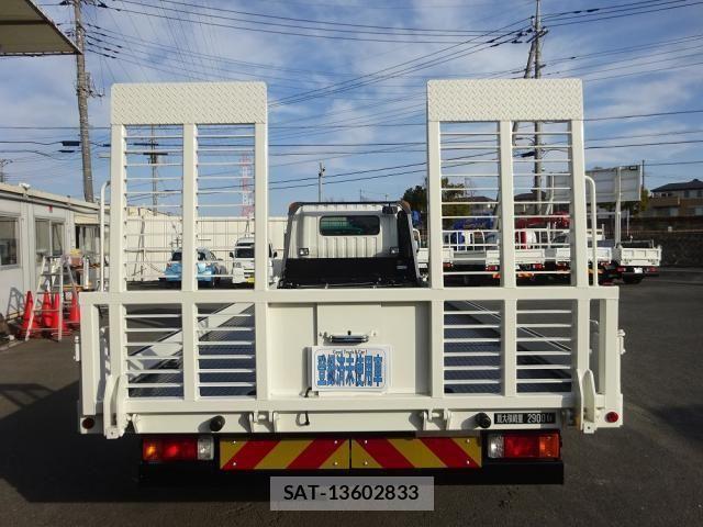 Hino DUTRO 2025-05 2663621-4