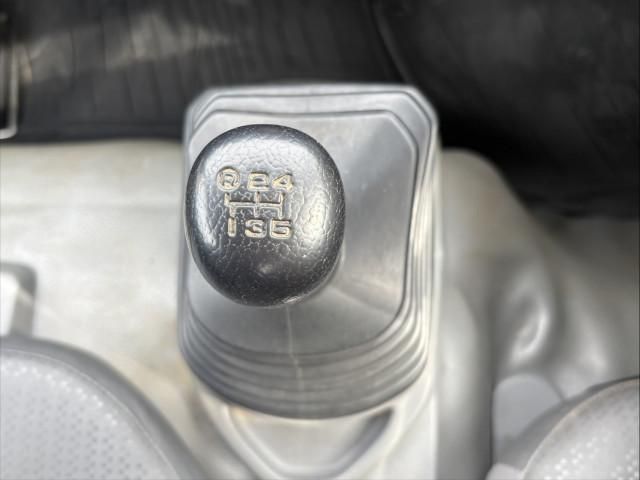Hino DUTRO 2019-03 2709357-27